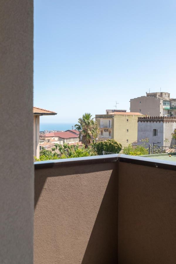 Ollen Apartments Aeroporto di Catania Fontana Rossa Esterno foto